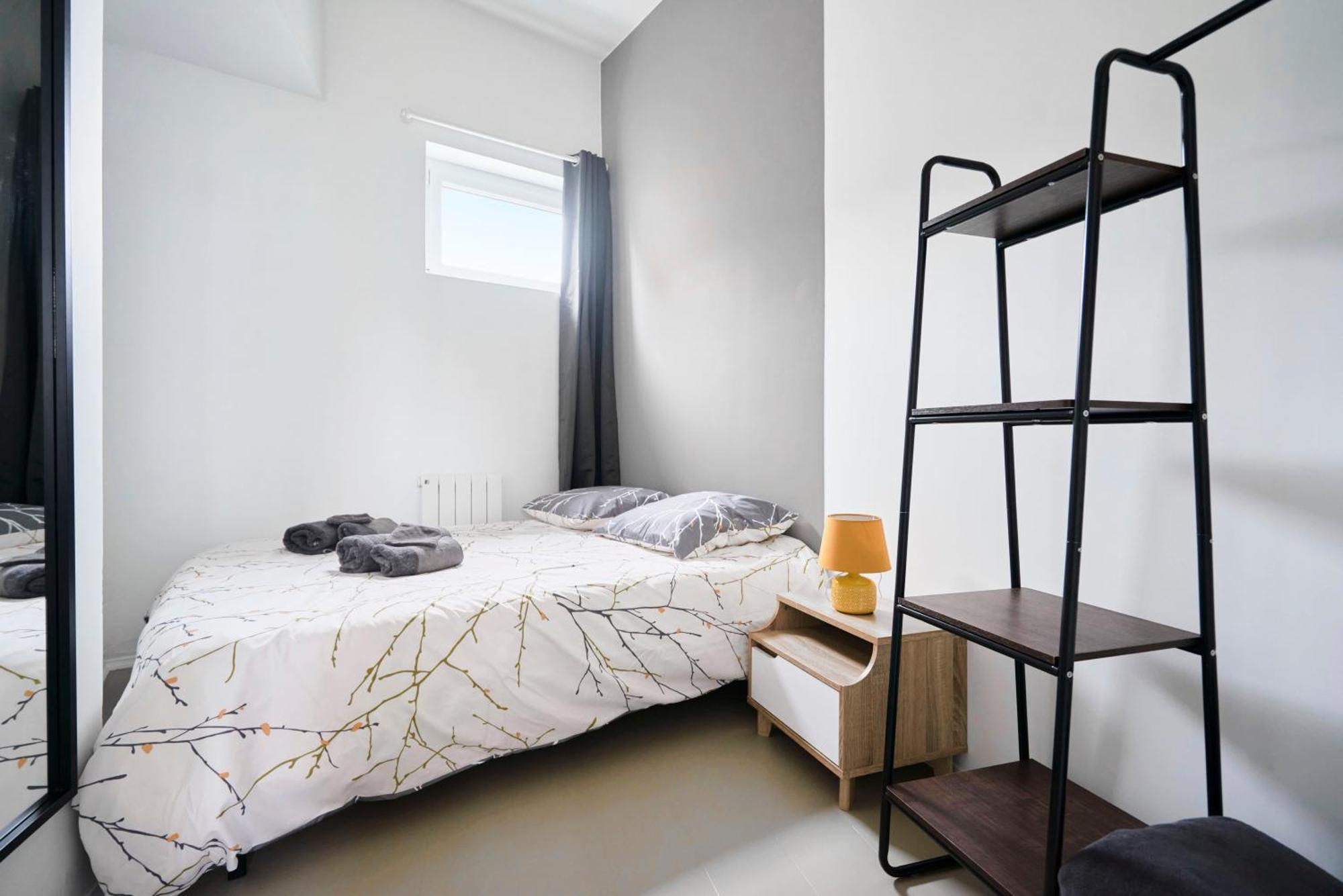 Locationstourcoing - Le Dron Apartment Exterior photo